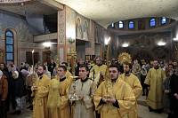 Архиерейское богослужение в Троицком храме Реутова 